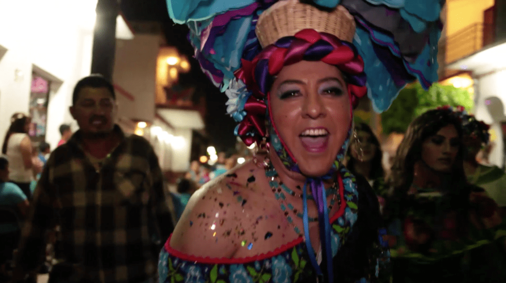 Our fire blooms dancer 006